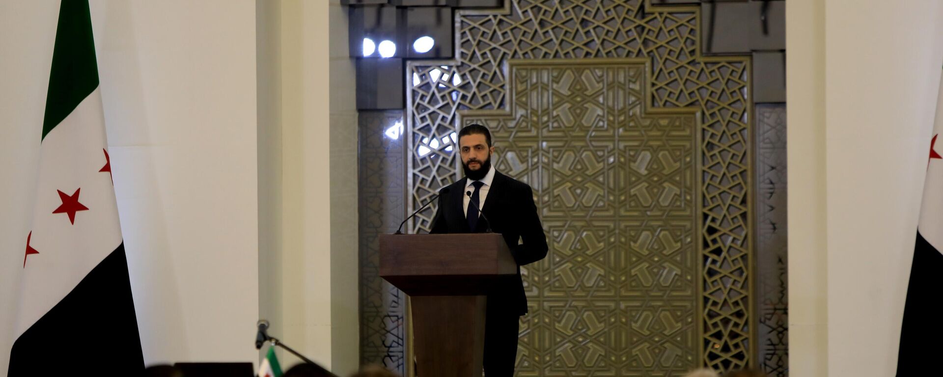 Suriye'de Devlet Başkanı Şara ilk kabinesini açıkladı - Sputnik Türkiye, 1920, 30.03.2025