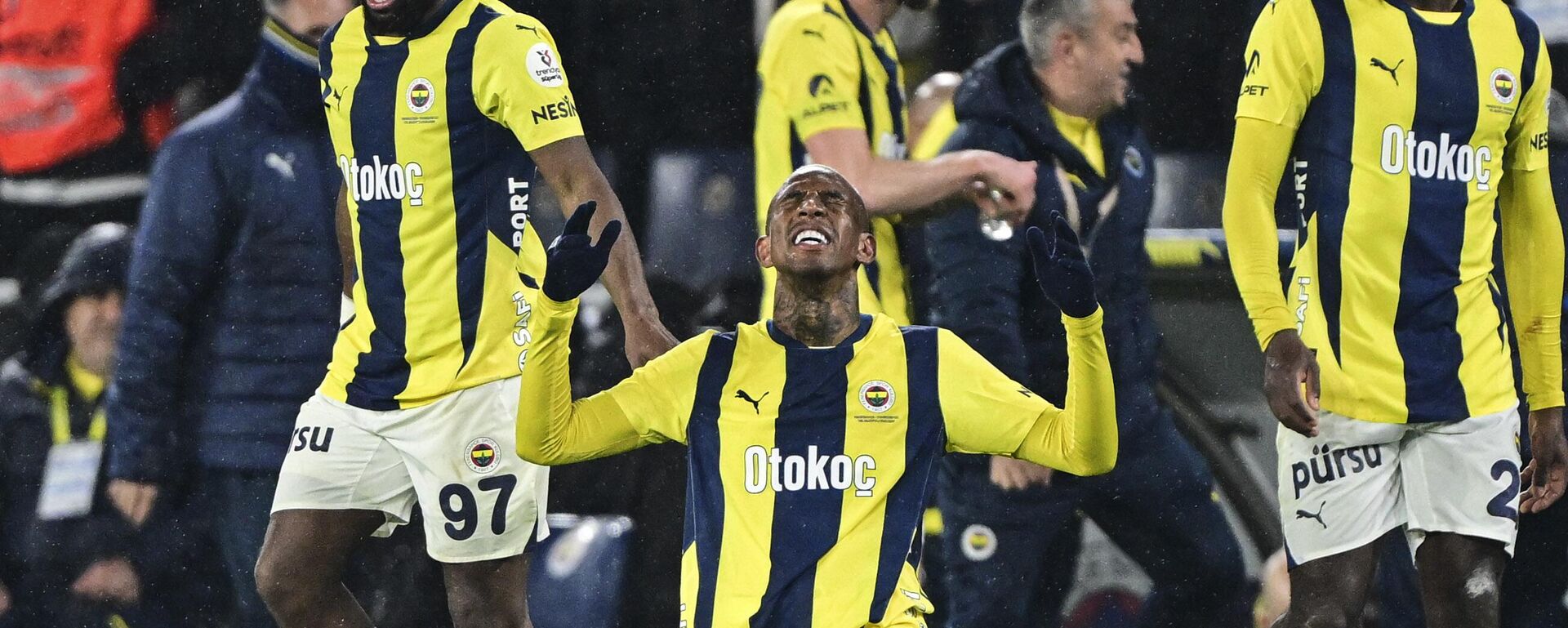 Fenerbahçe oyuncusu Anderson Talisca - Sputnik Türkiye, 1920, 07.04.2025