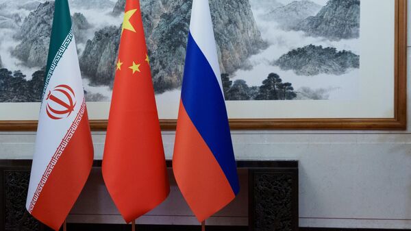 РФ, КНР и Иран проводят переговоры по иранской ядерной проблеме в Пекине - Sputnik Türkiye