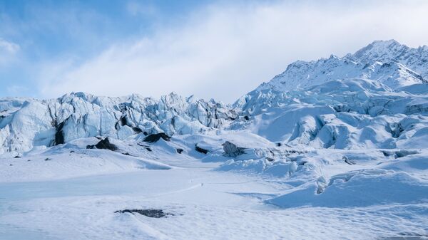 Alaska'da Matanuska Buzulu - Sputnik Türkiye