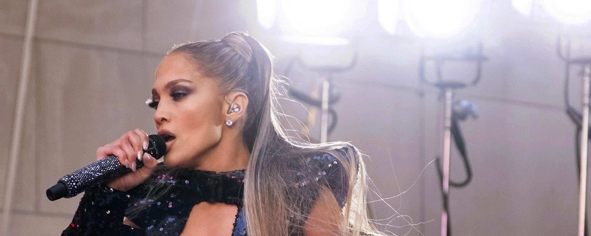 Jennifer Lopez - Sputnik Türkiye, 1920, 15.04.2025