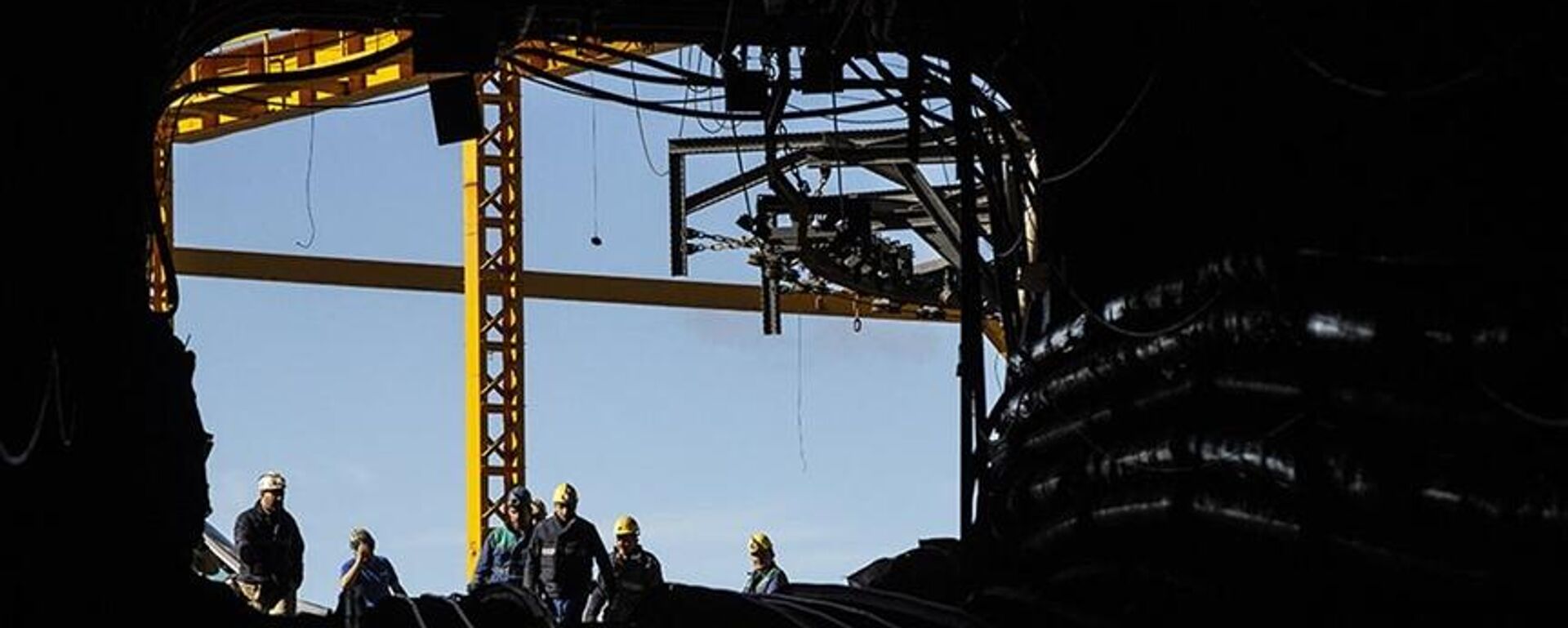 Maden oacağı göçük - Sputnik Türkiye, 1920, 17.11.2025