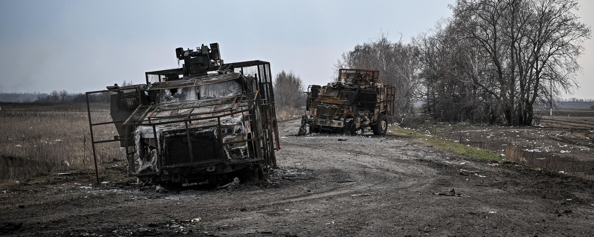 Kursk Bölgesinde imha edilen Ukrayna askeri teçhizatı - Sputnik Türkiye, 1920, 10.04.2025