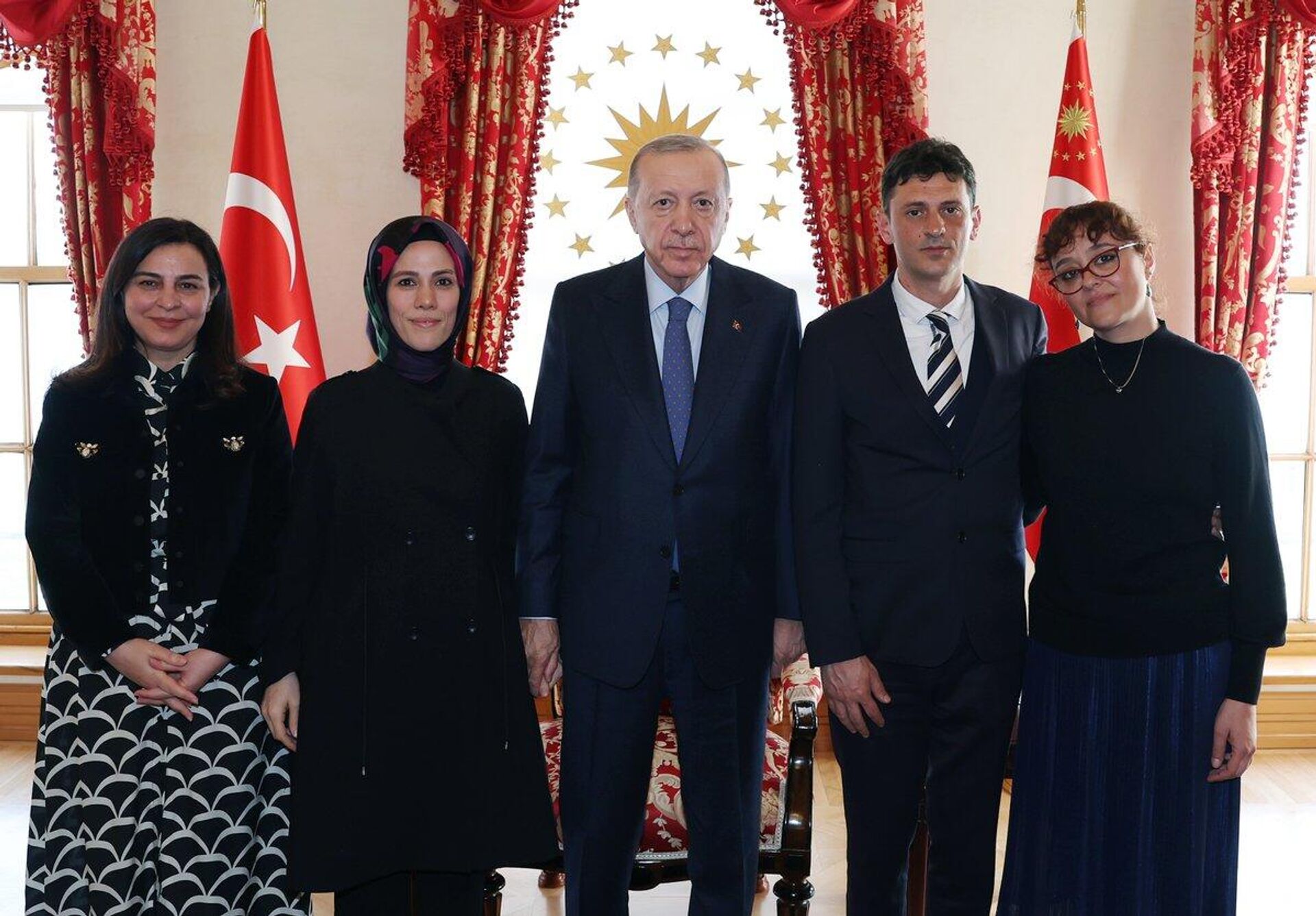 Minguzzi Ailesi Cumhurbaşkanı Erdoğan ile görüştü - Sputnik Türkiye, 1920, 10.04.2025