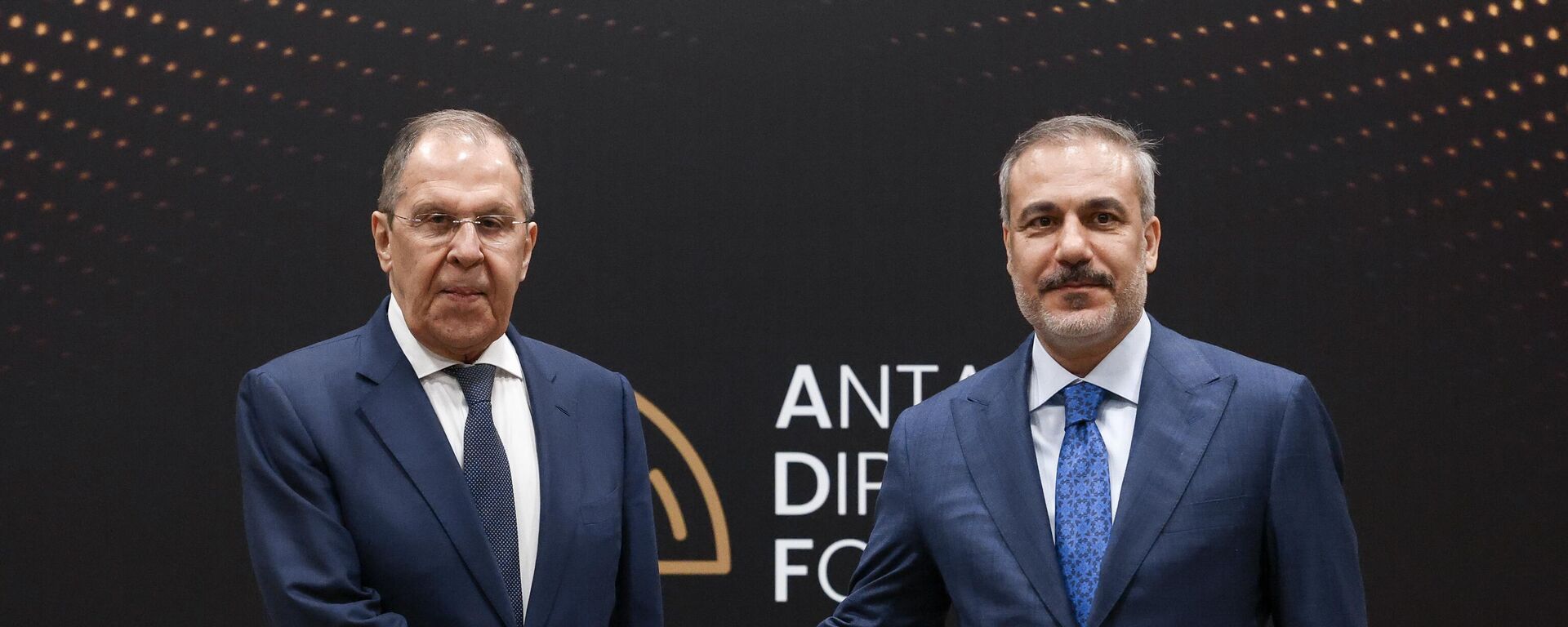 Rusya Dışişleri Bakanı Lavrov, Türk mevkidaşı Fidan ile görüştü Rusya Dışişleri Bakanı Lavrov, Türk mevkidaşı Fidan ile görüştü - Sputnik Türkiye, 1920, 14.04.2026