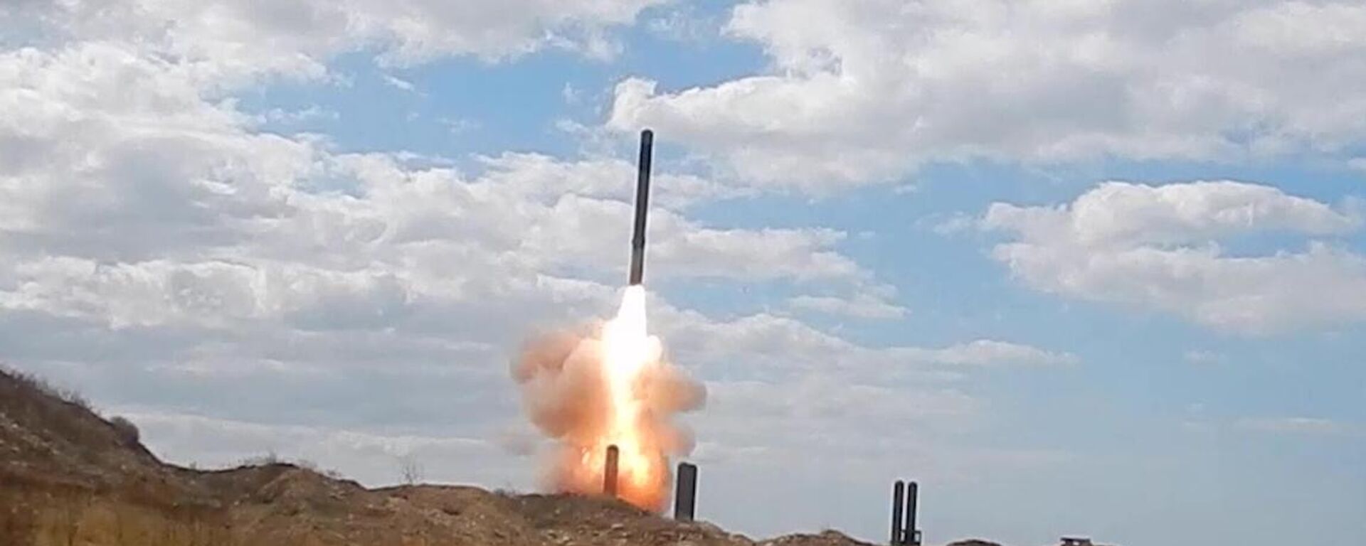 Ukrayna ordusunun altyapısına yönelik füze saldırısı - Sputnik Türkiye, 1920, 24.04.2025