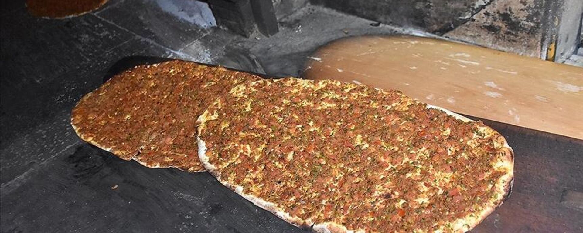 Lahmacun - Sputnik Türkiye, 1920, 27.04.2025