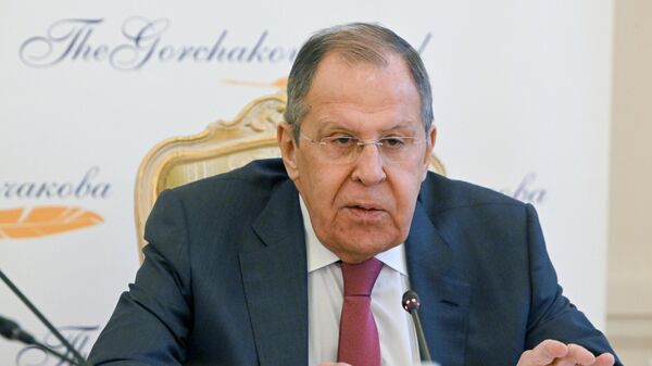 O ministro das Relações Exteriores da Rússia, Sergei Lavrov, na reunião do Conselho Curador do Fundo de Apoio à Diplomacia Pública A.M. Gorchakov, em Moscou - Sputnik Türkiye