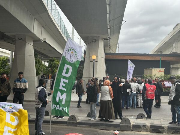 İşsizliğe, yoksulluğa, ayrımcılığa ve güvencesizliğe karşı ortak mücadele çağrısı yapılır. - Sputnik Türkiye