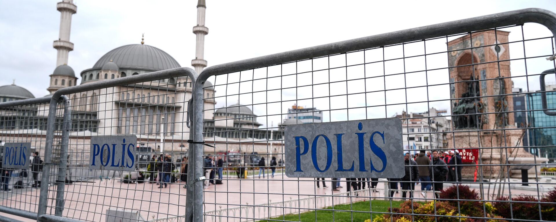 İstanbul 1 Mayıs - Sputnik Türkiye, 1920, 07.09.2025