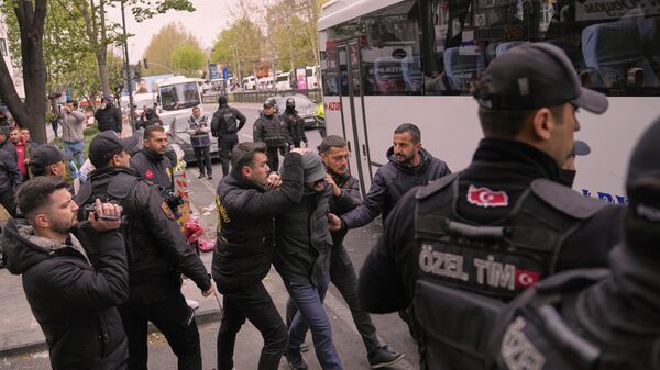 1 Mayıs gözaltı - Sputnik Türkiye