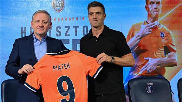 Piatek - Sputnik Türkiye