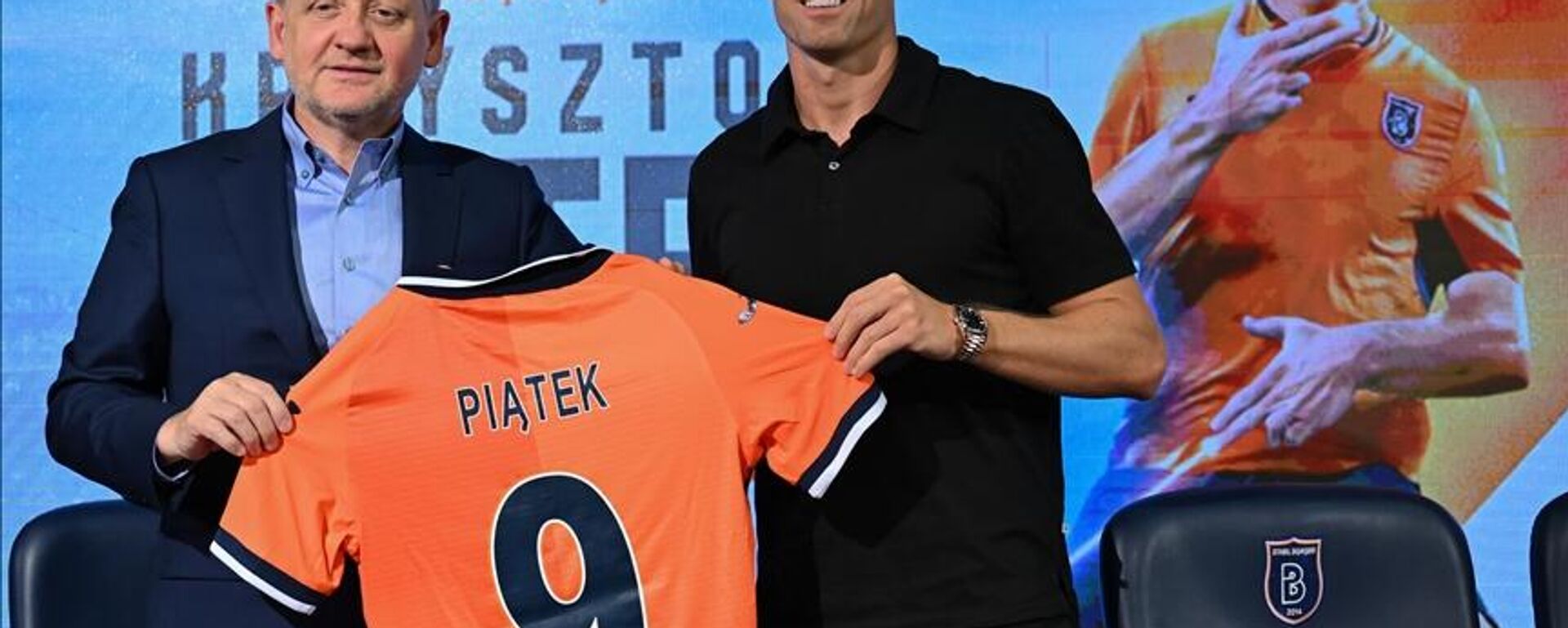 Piatek - Sputnik Türkiye, 1920, 02.05.2025