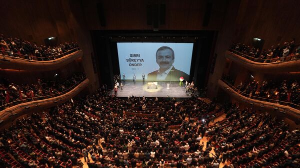 Sırrı Süreyya Önder için Atatürk Kültür Merkezi’nde (AKM) tören düzenlendi - Sputnik Türkiye