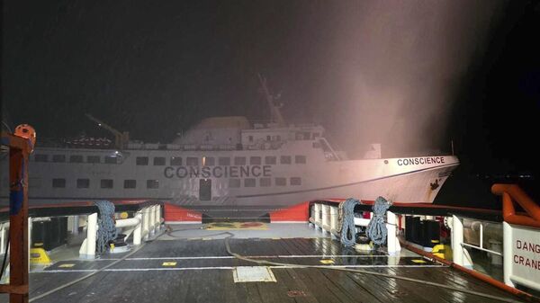 This photo provided by the Goverment of Cyprus and taken from the EDT ship AEOLUS shows The Conscience, after a drone struck the vessel carrying aid to Gaza off the coast of Malta, Friday, May 2, 2025. - Sputnik Türkiye