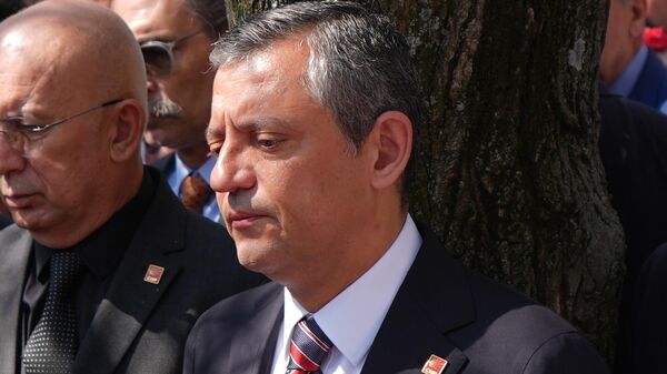 CHP Genel Başkanı Özgür Özel - Sputnik Türkiye