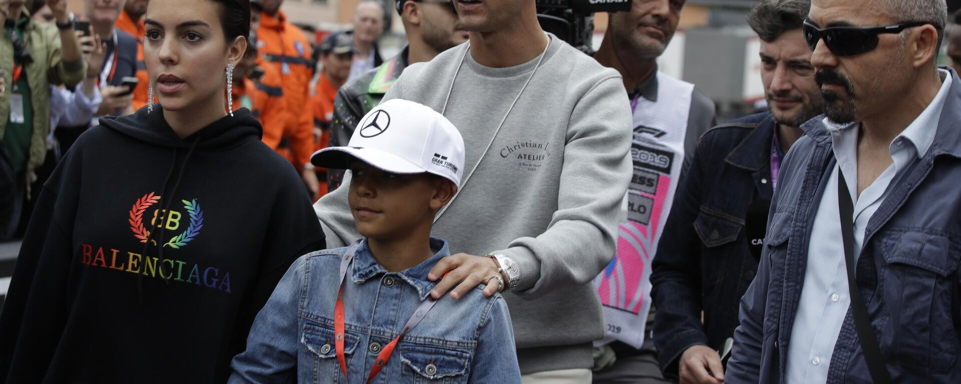 Cristiano Ronaldo - Sputnik Türkiye, 1920, 07.05.2025