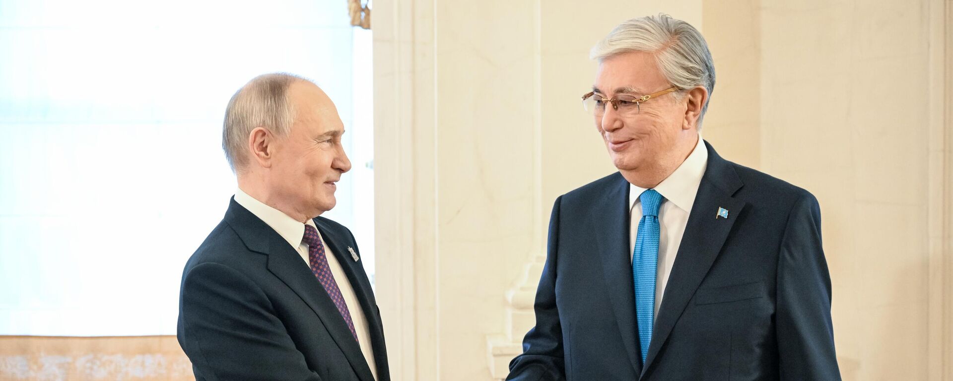 Rusya Devlet Başkanı Vladimir Putin, Kazakistan Devlet Başkanı Kasım Cömert Tokayev ile Moskova'da bir araya geldi - Sputnik Türkiye, 1920, 11.11.2025
