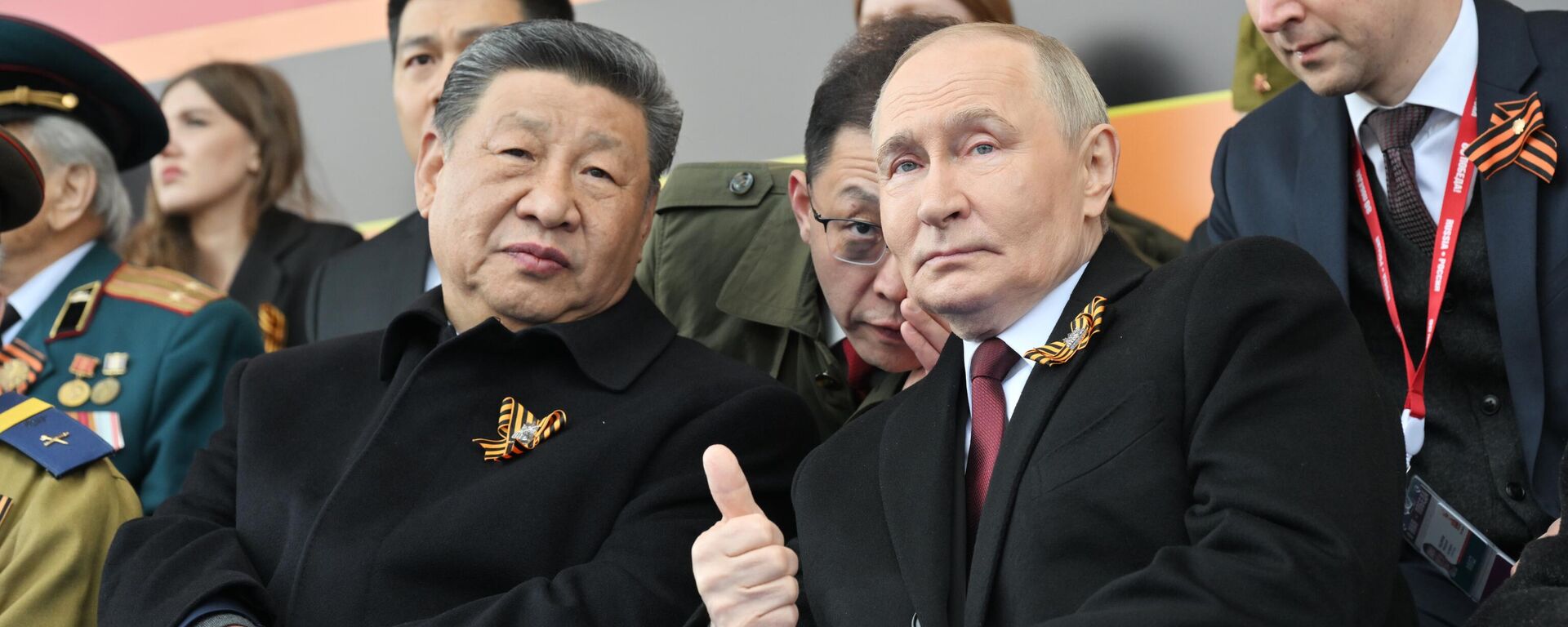 Rusya Devlet Başkanı Vladimir Putin ve Çin Devlet Başkanı Şi Cinping, Moskova'da düzenlenen Büyük Anavatan Savaşı zaferi töreninde - Sputnik Türkiye, 1920, 30.08.2025