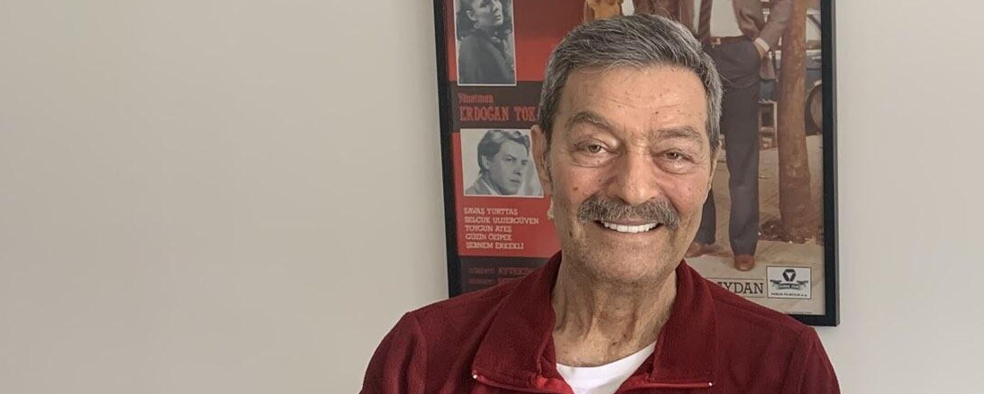 Aylarca süren yoğun bakım sonrasında Kadir İnanır'lı gülümseten paylaşım - Sputnik Türkiye, 1920, 11.05.2025