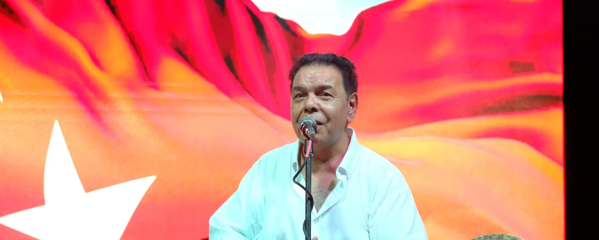 Balık Ayhan - Sputnik Türkiye, 1920, 13.05.2025