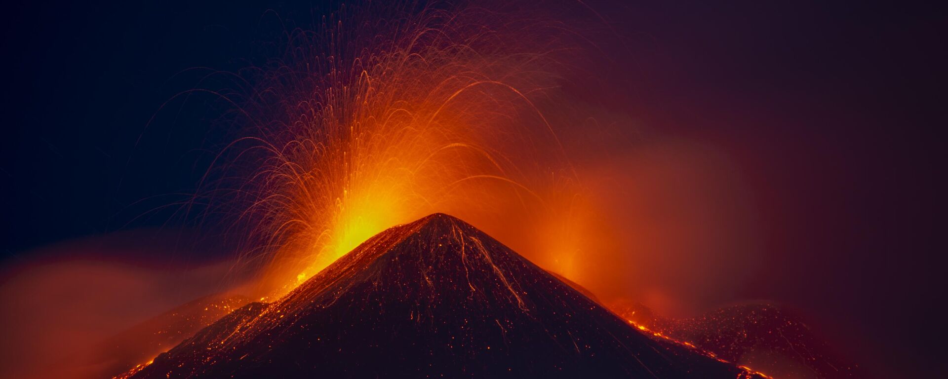 Etna Yanardağı - Sputnik Türkiye, 1920, 13.05.2025