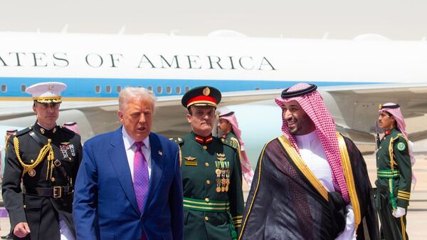 ABD Başkanı Donald Trump, Suudi Arabistan Veliaht Prensi Muhammed bin Selman - Sputnik Türkiye