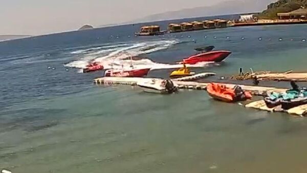 Bodrum'da su sporları kazası: Biri ağır 3 kişi yaralandı - Sputnik Türkiye