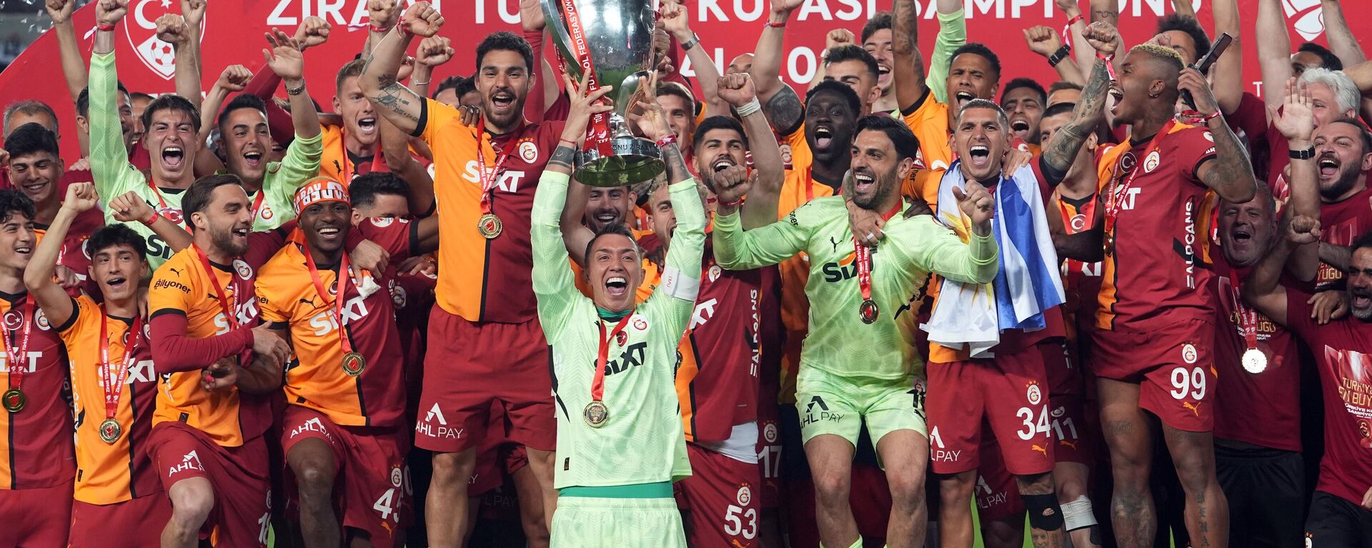 Galatasaray - Sputnik Türkiye, 1920, 01.12.2025