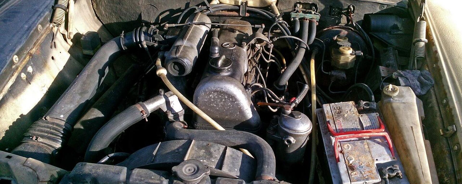 araba motoru - Sputnik Türkiye, 1920, 15.05.2025