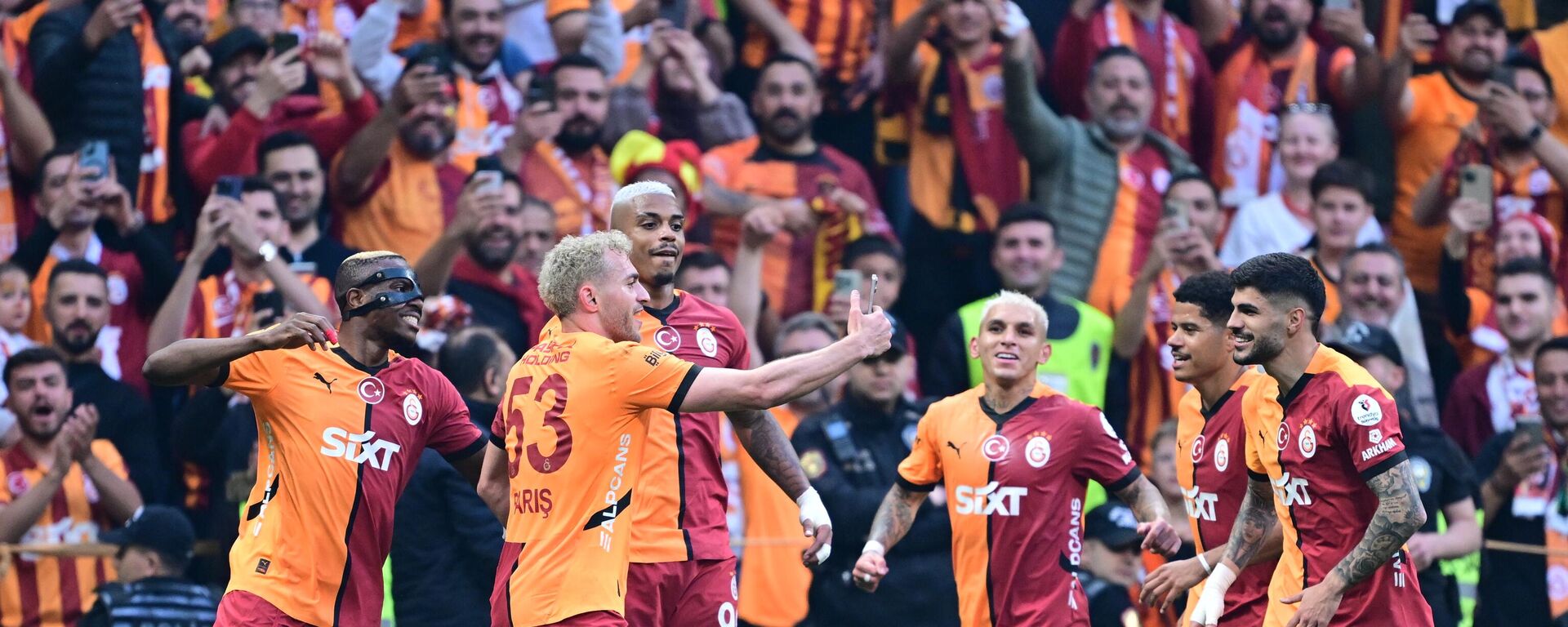  Galatasaray  - Sputnik Türkiye, 1920, 18.05.2025