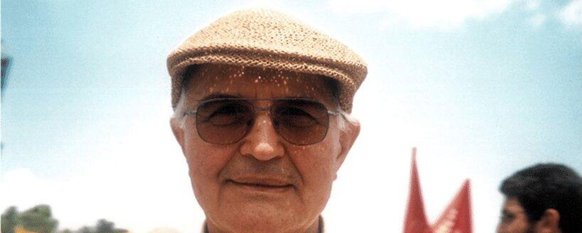 Yusuf Ziya Bahadanlı sosyal medya  - Sputnik Türkiye, 1920, 19.05.2025