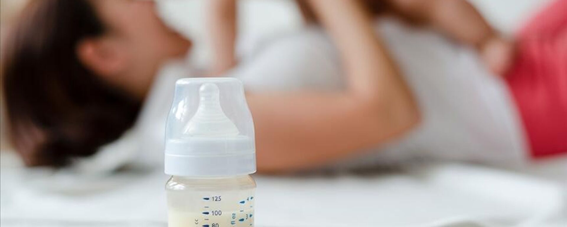 Anne sütü - Sputnik Türkiye, 1920, 27.06.2025