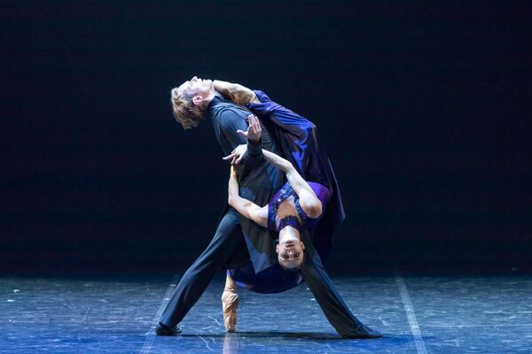 St. Petersburg Devlet Akademik Boris Eifman Bale Tiyatrosu St. Petersburg Devlet Akademik Boris Eifman Bale Tiyatrosu - Sputnik Türkiye