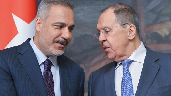 Rusya ve Türkiye вışişleri иakanları Sergey Lavrov ve Hakan Fidan görüşmesi - Sputnik Türkiye