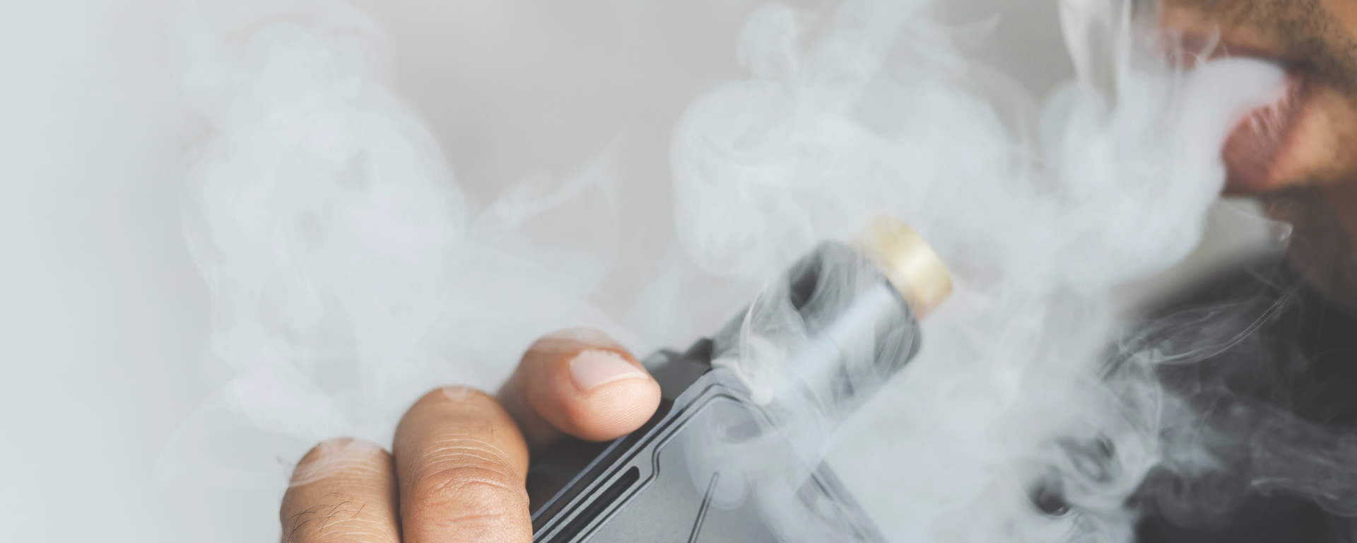 Bağımlılık haline geldi: 'Gülme gazı' nasıl sessiz bir tehlikeye dönüştü? - Sputnik Türkiye, 1920, 29.05.2025