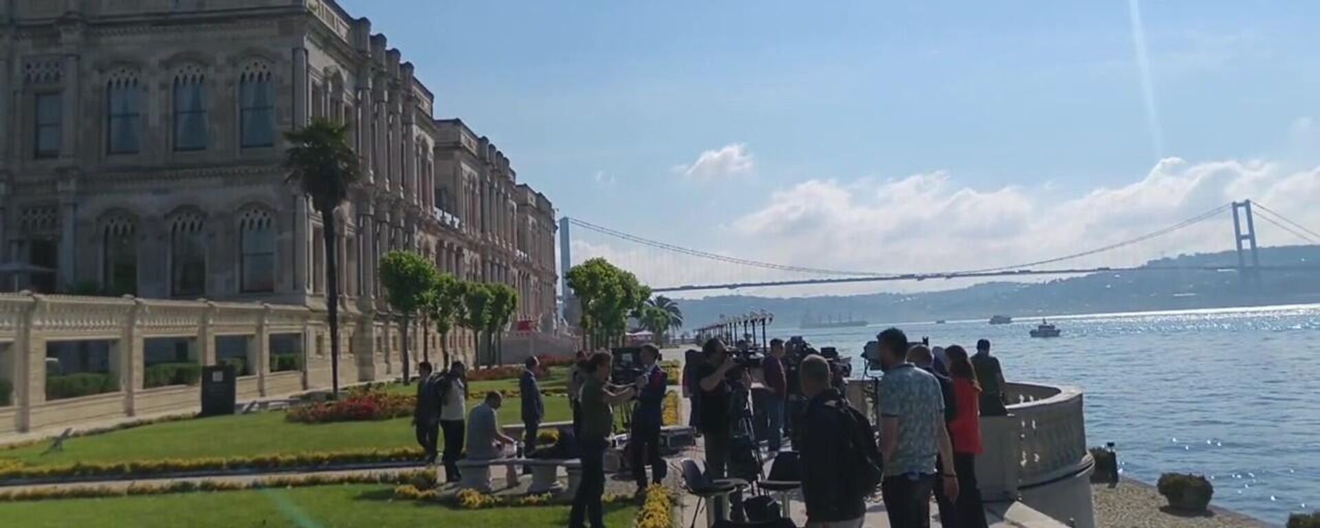Rusya ve Ukrayna heyetlerinin bu seferki adresi Çırağan Sarayı oldu. - Sputnik Türkiye, 1920, 02.06.2025
