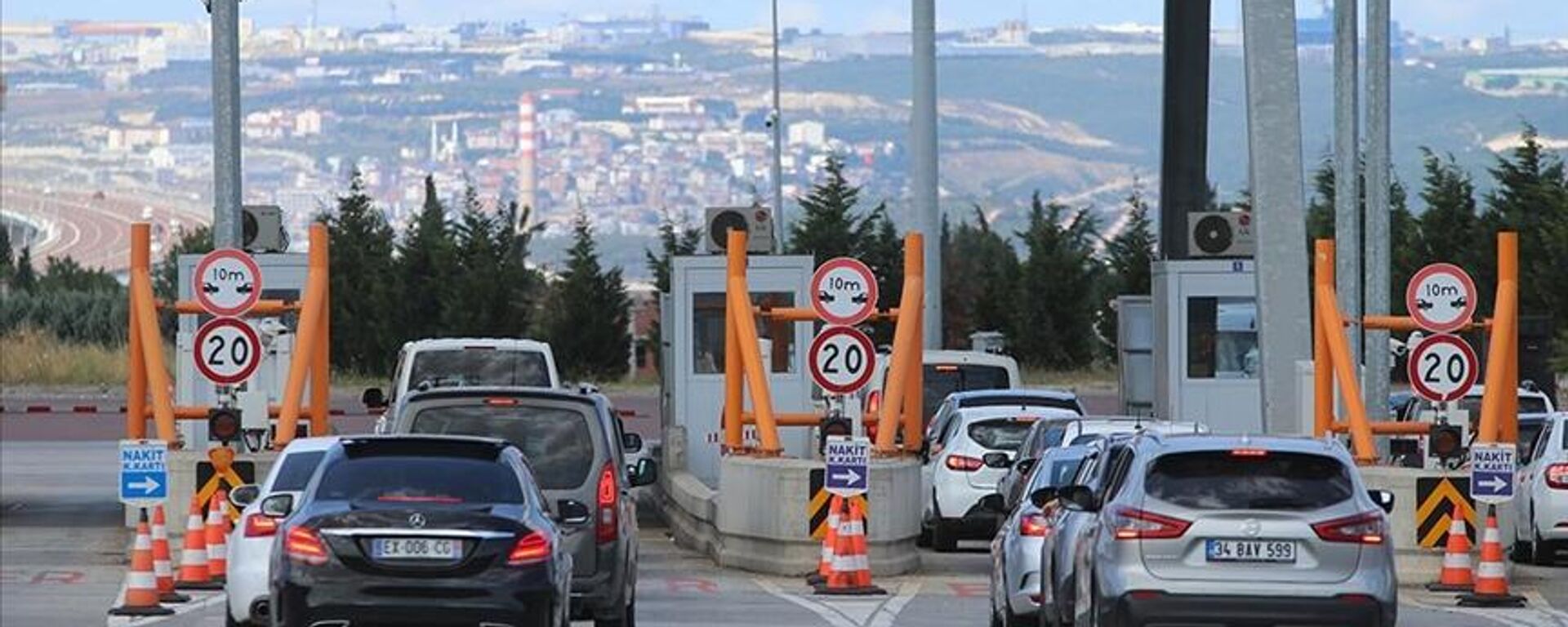 Otoyol geçiş - Sputnik Türkiye, 1920, 05.06.2025