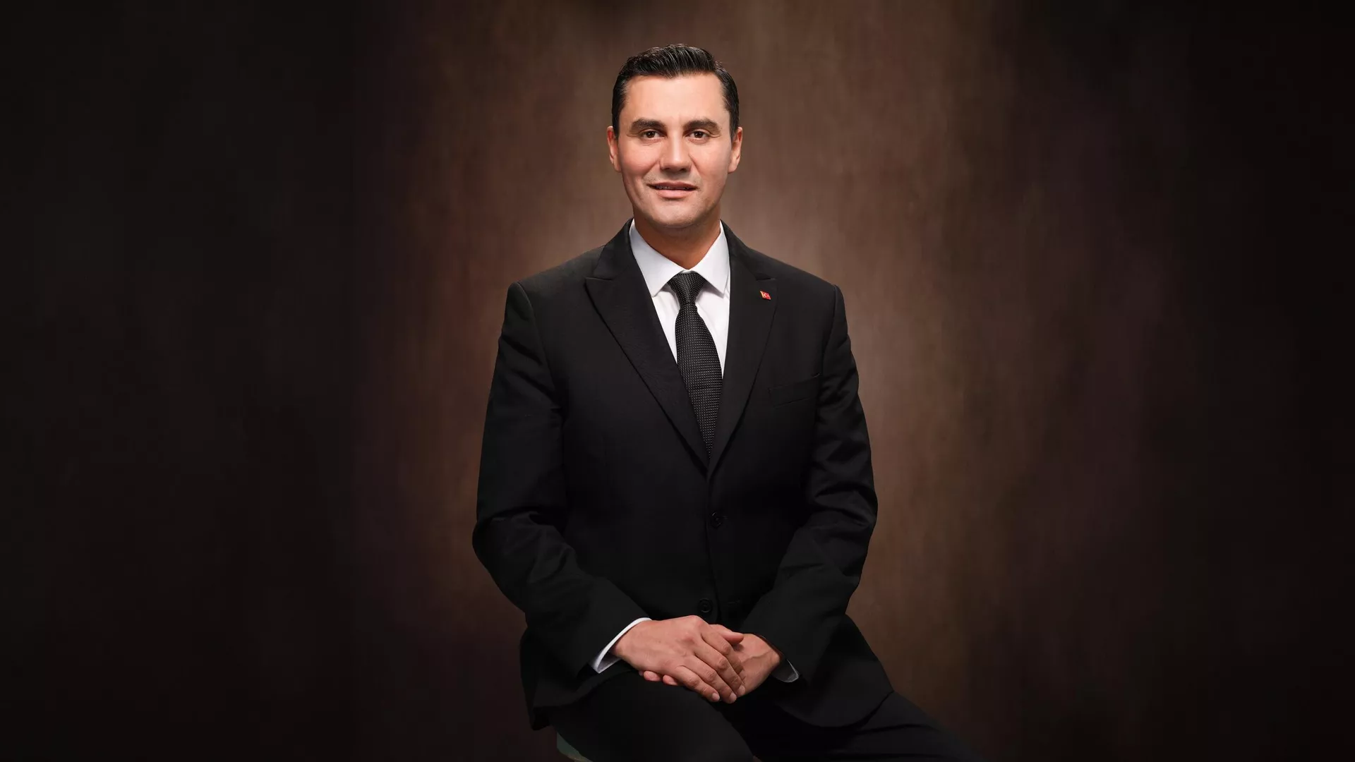 Manisa Büyükşehir Belediye Başkanı Ferdi Zeyrek - Sputnik Türkiye, 1920, 01.12.2025