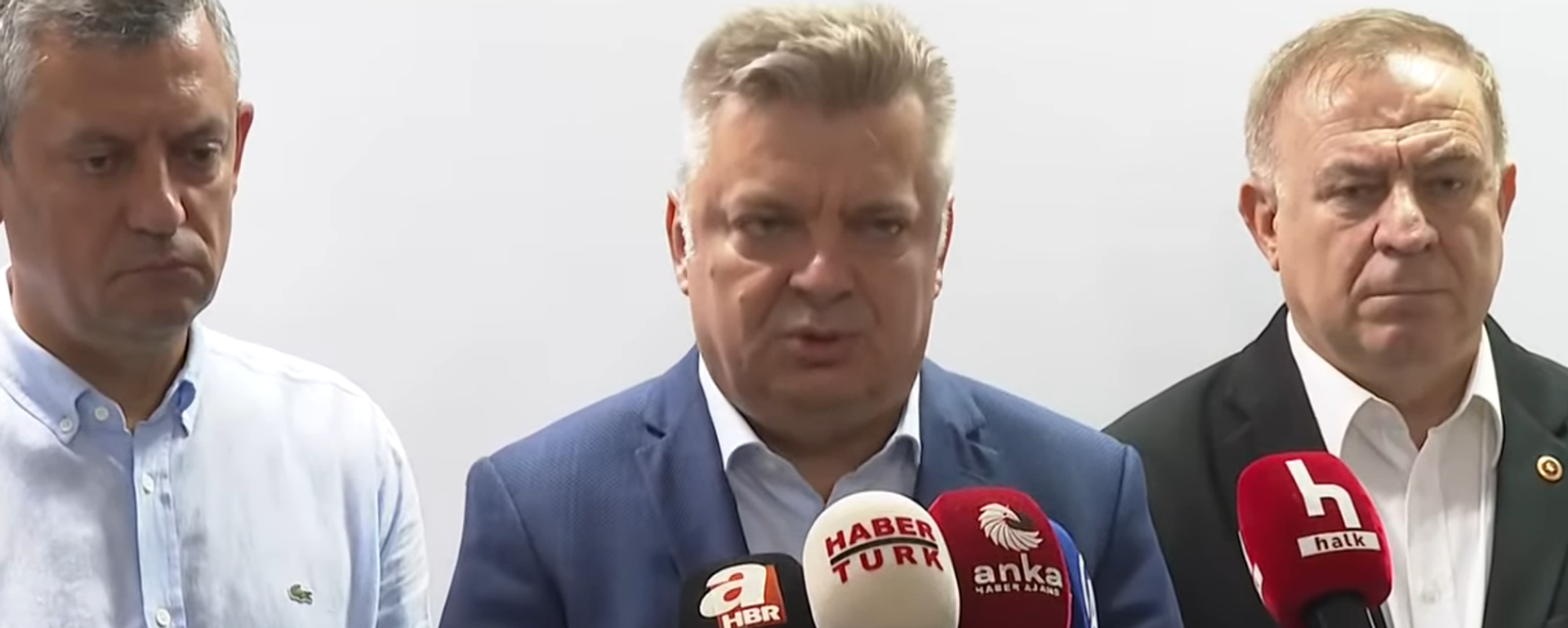 Başhekimden elektrik akımına kapılan Zeyrek'in sağlık durumu için açıklama: Diyalize bağladık - Sputnik Türkiye, 1920, 07.06.2025