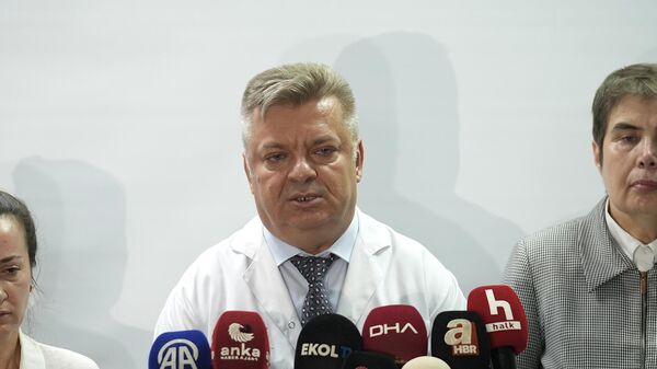 Ferdi Zeyrek'in sağlık durumuna ilişkin, Başhekim Topçu'dan açıklama: - Sputnik Türkiye
