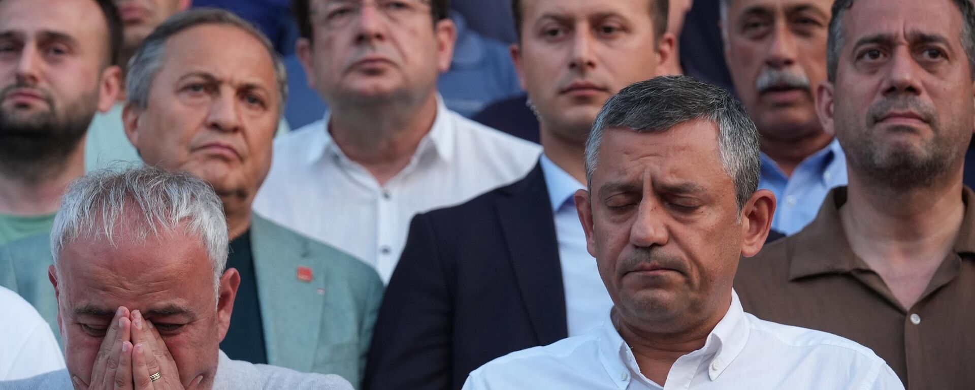 Özgür Özel - Sputnik Türkiye, 1920, 09.06.2025