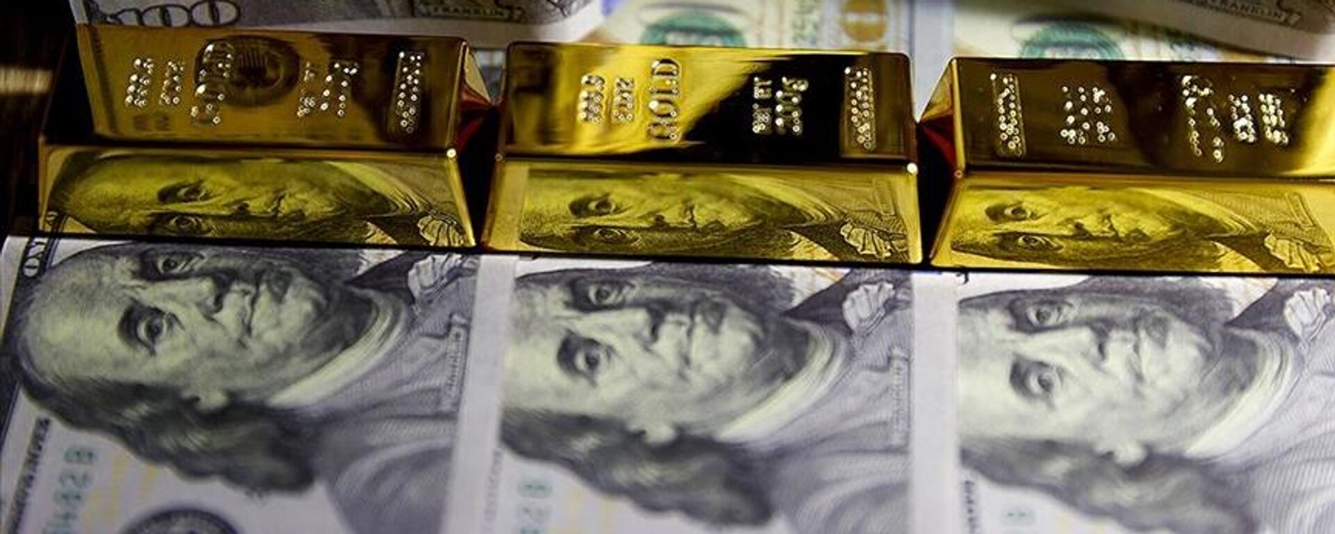 Dolar ve altın - Sputnik Türkiye, 1920, 10.06.2025