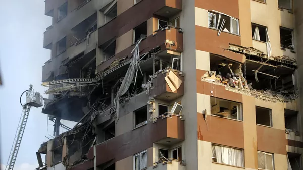 İsrail'in saldırılarında Tahran'da bir bina vuruldu - Sputnik Türkiye
