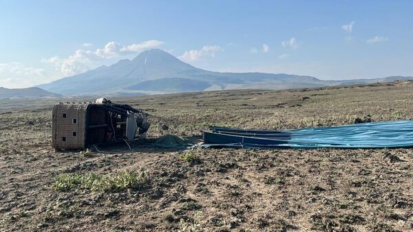 Sıcak hava balonu düştü: Ölü ve yaralılar var - Sputnik Türkiye