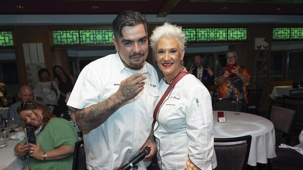 Anne Burrell - Sputnik Türkiye