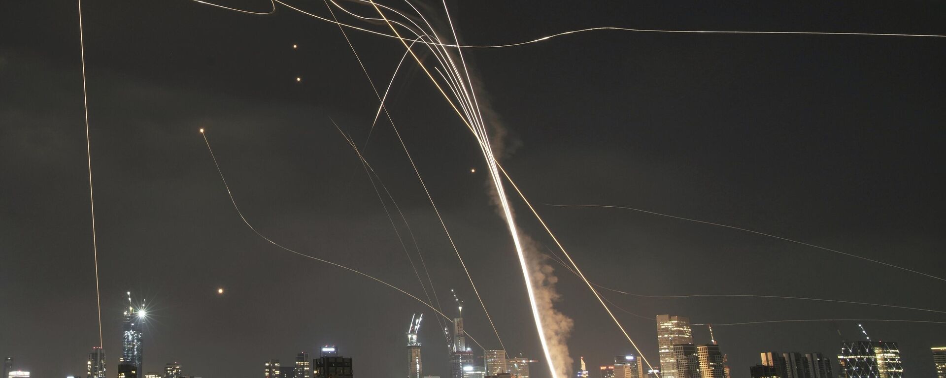 Demir Kubbe - Sputnik Türkiye, 1920, 23.06.2025