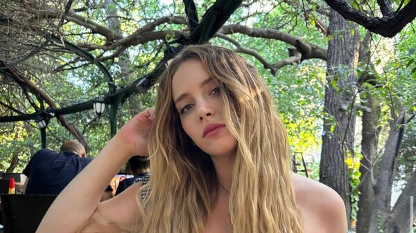 Hayal Köseoglu sosyal medya  - Sputnik Türkiye