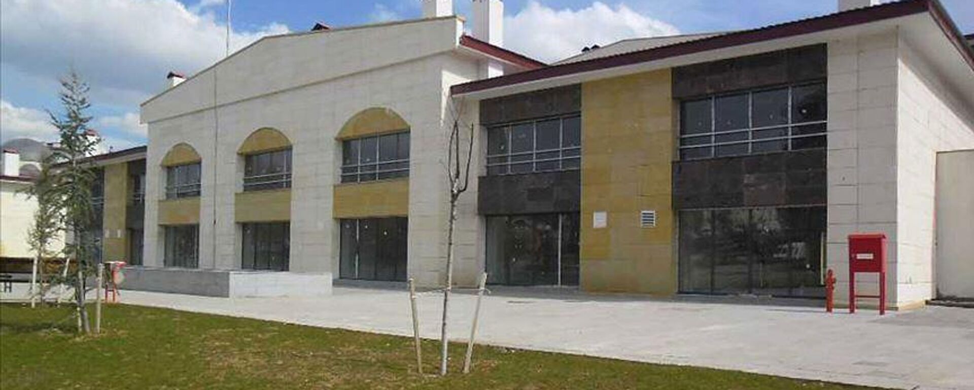 TOKİ'den 9 ilde 643 konut ve 232 iş yeri satışı - Sputnik Türkiye, 1920, 25.06.2025