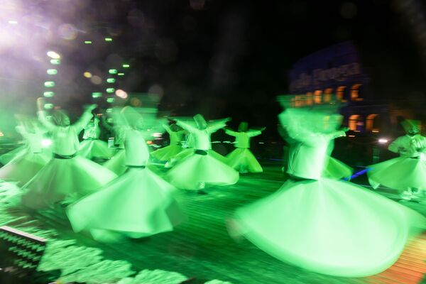 Kültür ve Turizm Bakanı Mehmet Nuri Ersoy'un Roma'da nisan ayında kapanışını yaptığı "Göbeklitepe: Kutsal Bir Yerin Gizemi" sergisi, açık kaldığı 6 ay boyunca 6 milyonu aşkın kişi tarafından ziyaret edilmişti Kültür ve Turizm Bakanı Mehmet Nuri Ersoy'un Roma'da nisan ayında kapanışını yaptığı "Göbeklitepe: Kutsal Bir Yerin Gizemi" sergisi, açık kaldığı 6 ay boyunca 6 milyonu aşkın kişi tarafından ziyaret edilmişti - Sputnik Türkiye